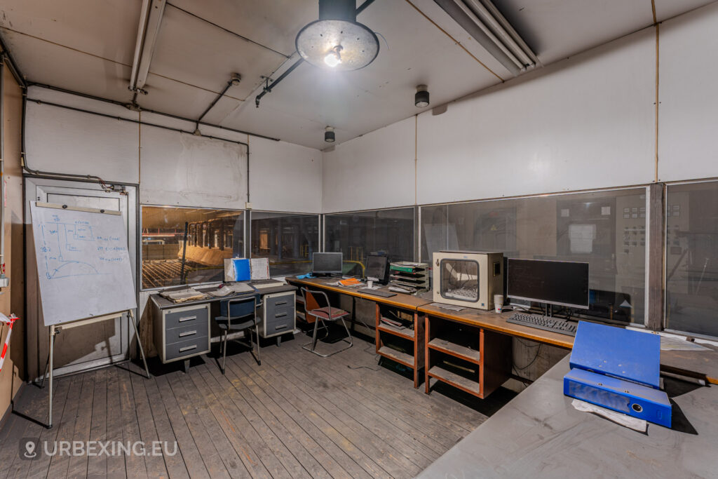 Control room of the abandoned production hall at VDL Castings Heerlen. The control room has seeveral screens