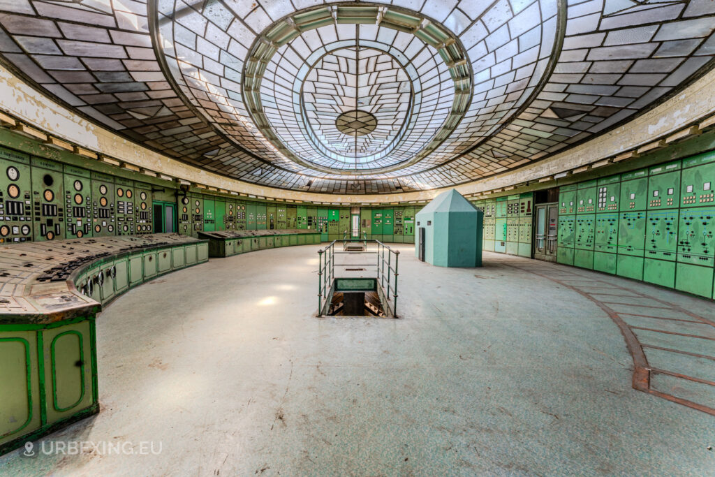 Sunlit Art Deco control room Kelenföld Budapest