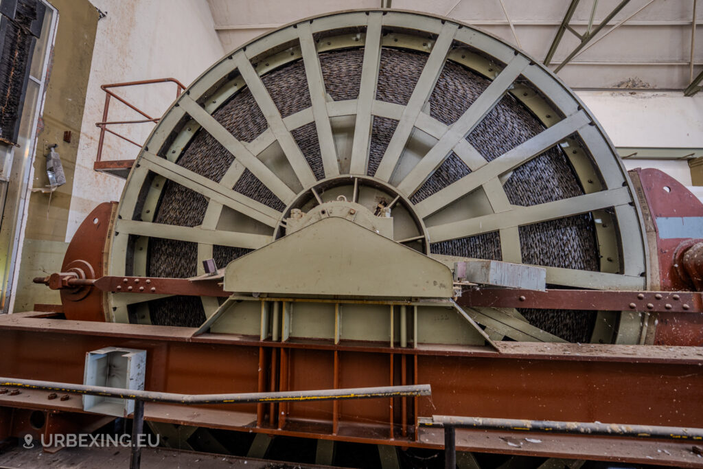 Winding engine inside the abandoned Niederberg coal mine